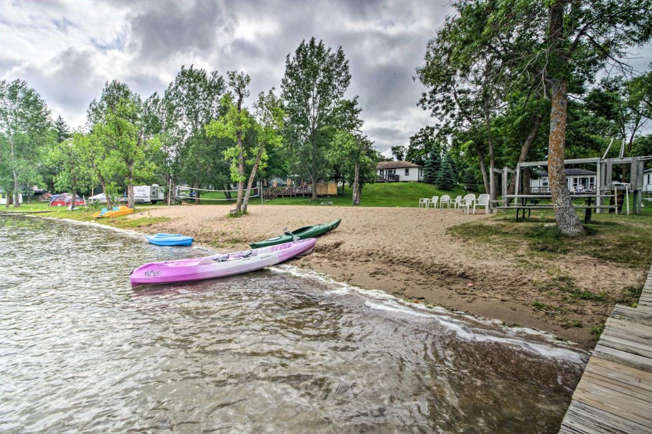 Leisurely Lake Retreat Boat Rentals And Fishing! Dent Exteriér fotografie